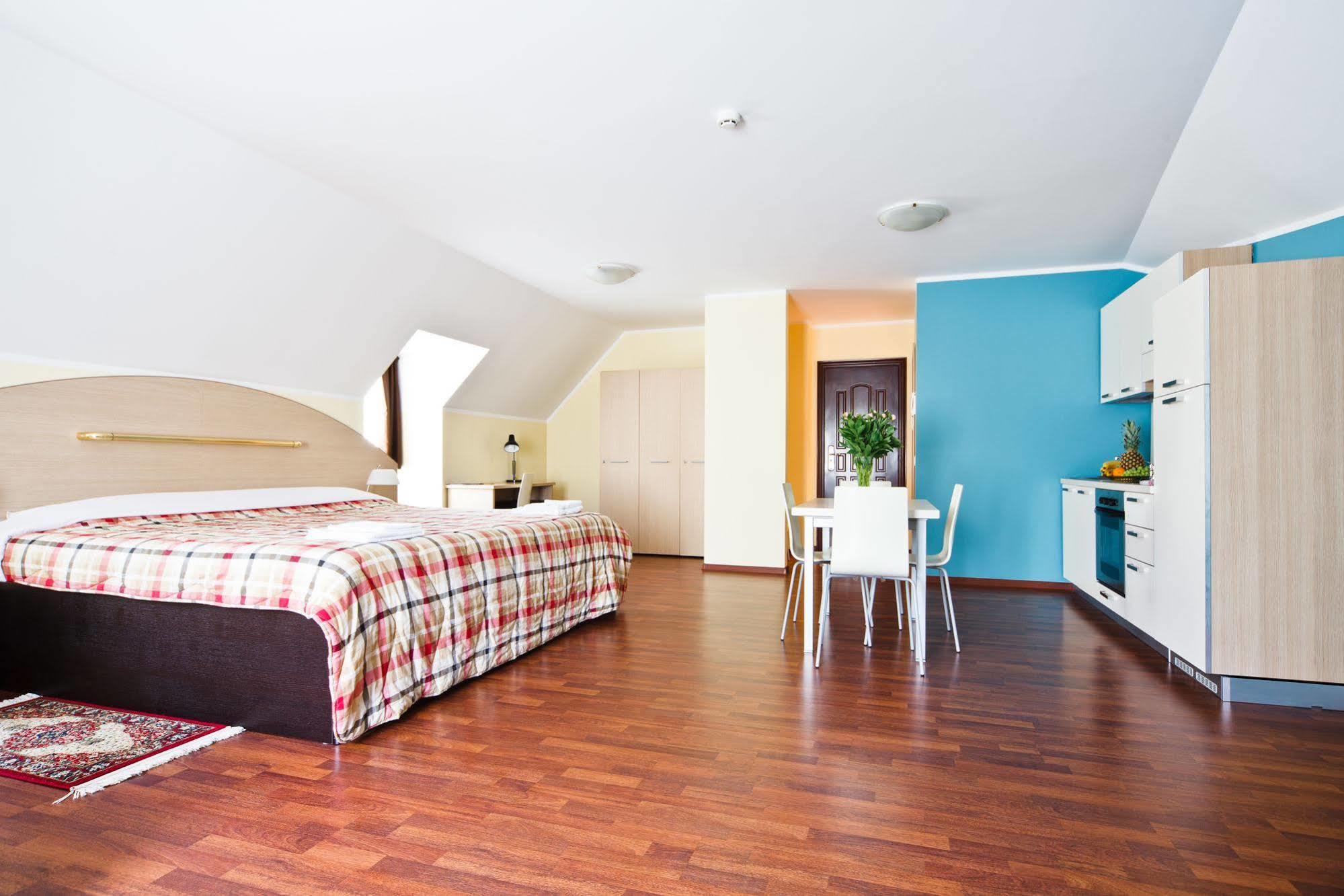Aparthotel Autosole Riga Extérieur photo